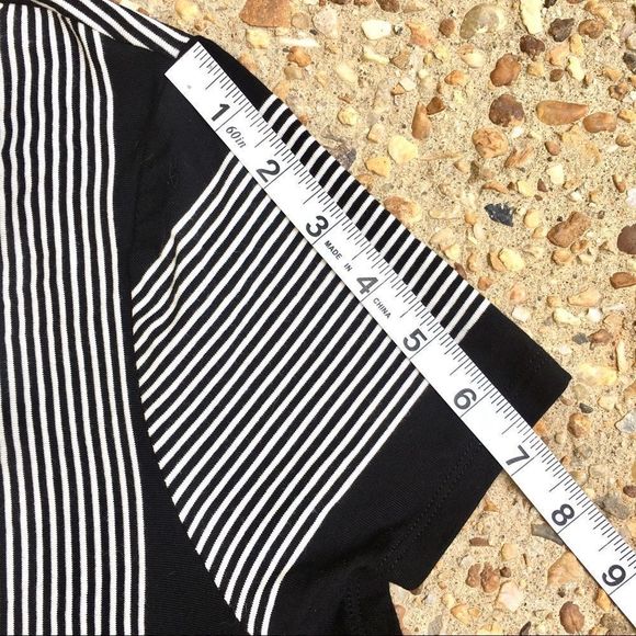 NWT Spence Black Ivory Striped Geometric Tunic L - Picture 5 of 7